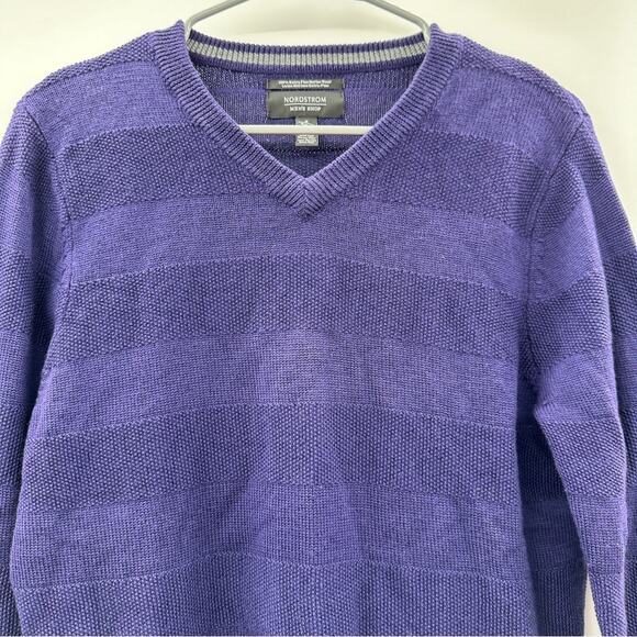 Nordstrom Men's 100% Extra Fine Merino Wool Purple Striped V Neck Sweater Sz S - Picture 2 of 8